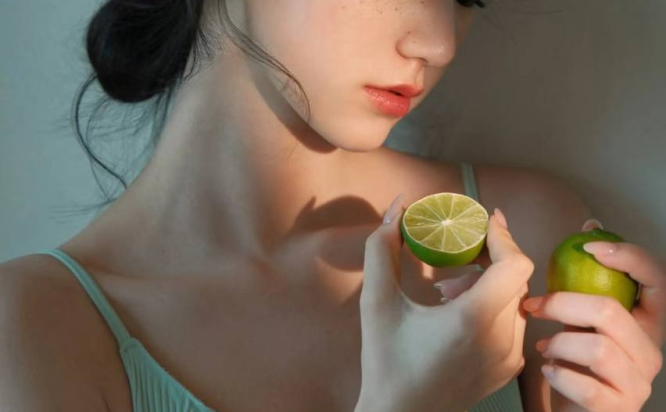 如果不是因为爱，我的膝盖不会弯曲