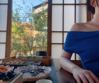 刑奴：BDSM字母圈中的惩罚与服从