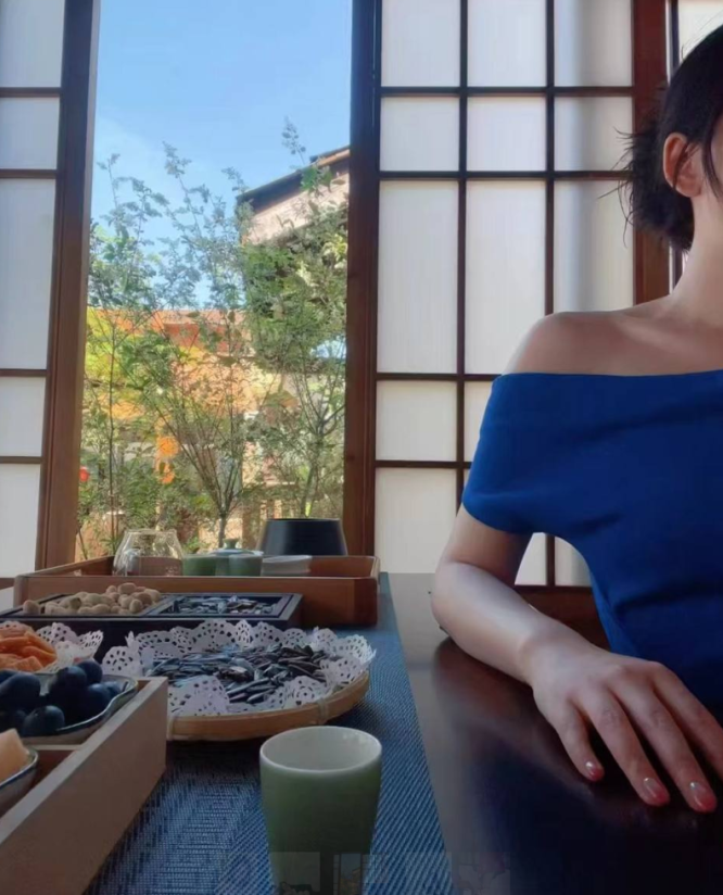 刑奴：BDSM字母圈中的惩罚与服从